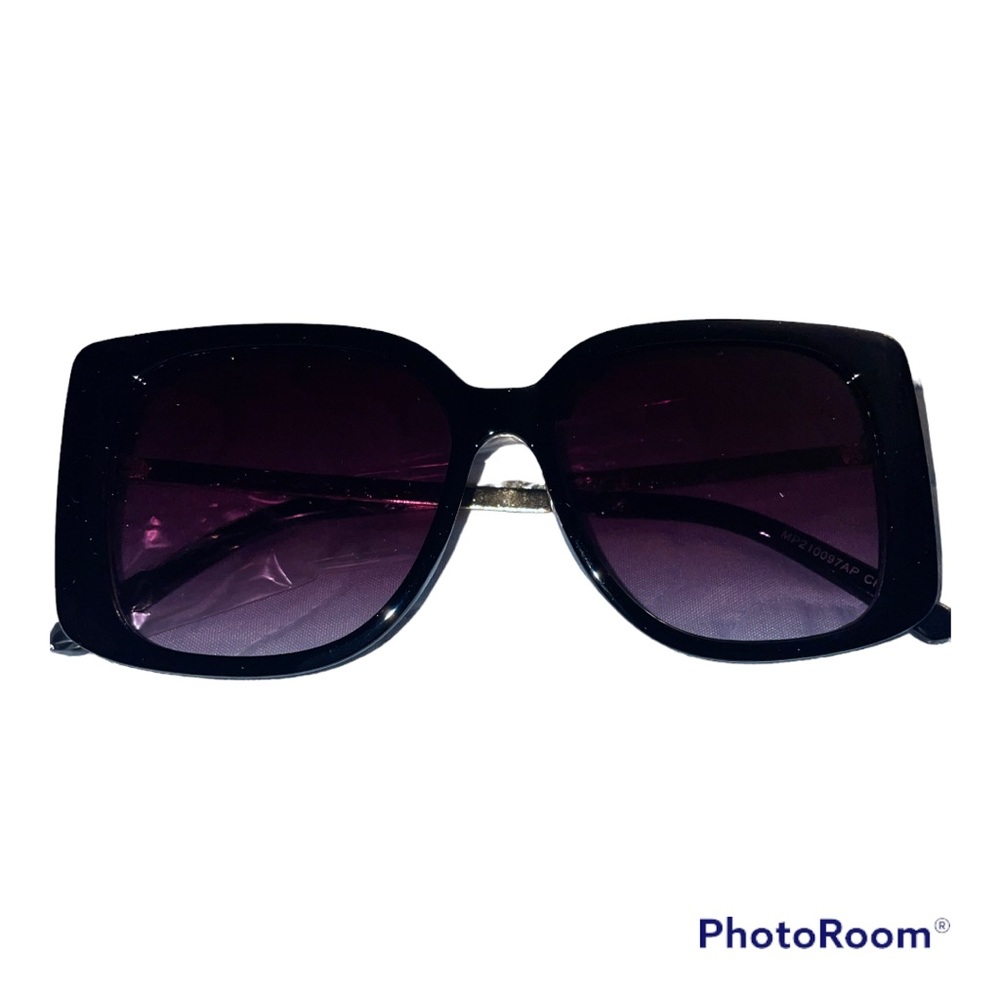 Black and purple tone Sunglasses